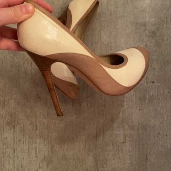 Cream and Camel Alexander McQueen Pumps - Picture 5 of 5